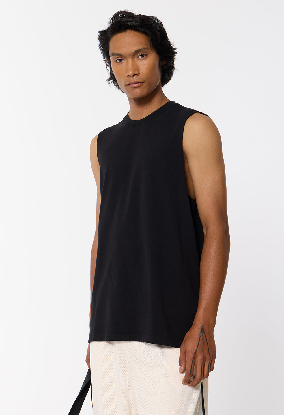 Air Spun Campus Cut-Off Tee / Black
