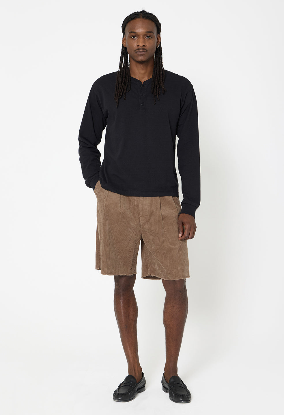 Air Spun Henley / Black