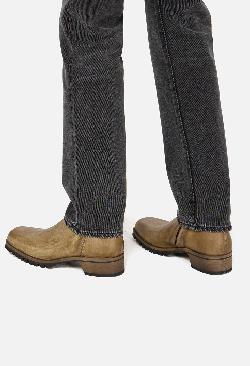 Square Toe Boot / Taupe