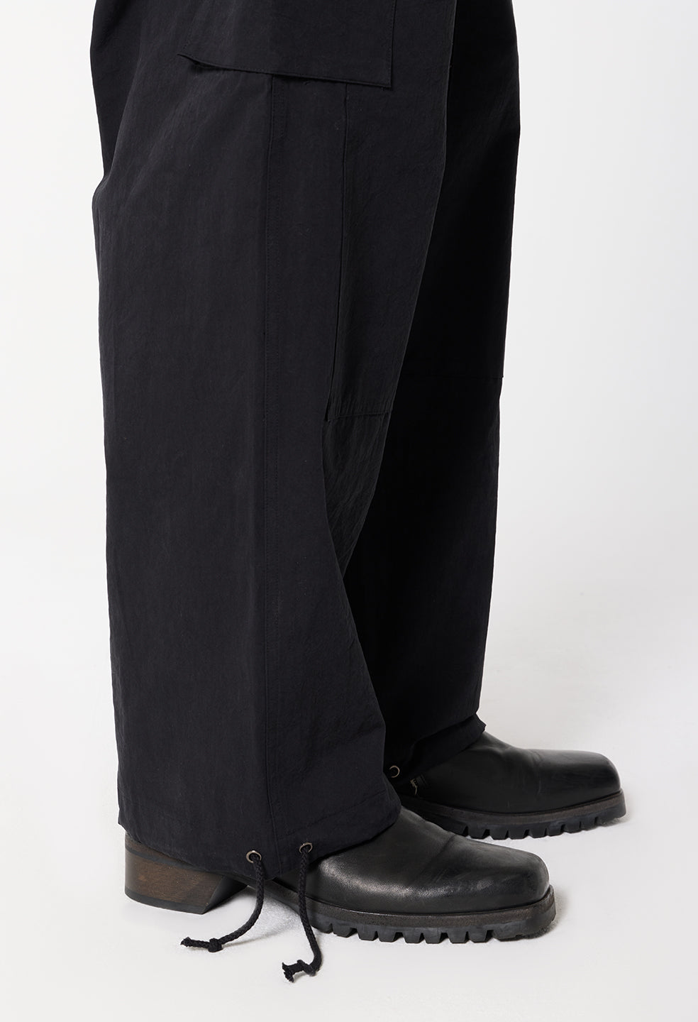Canopy Cotton Cargo Pants / Black