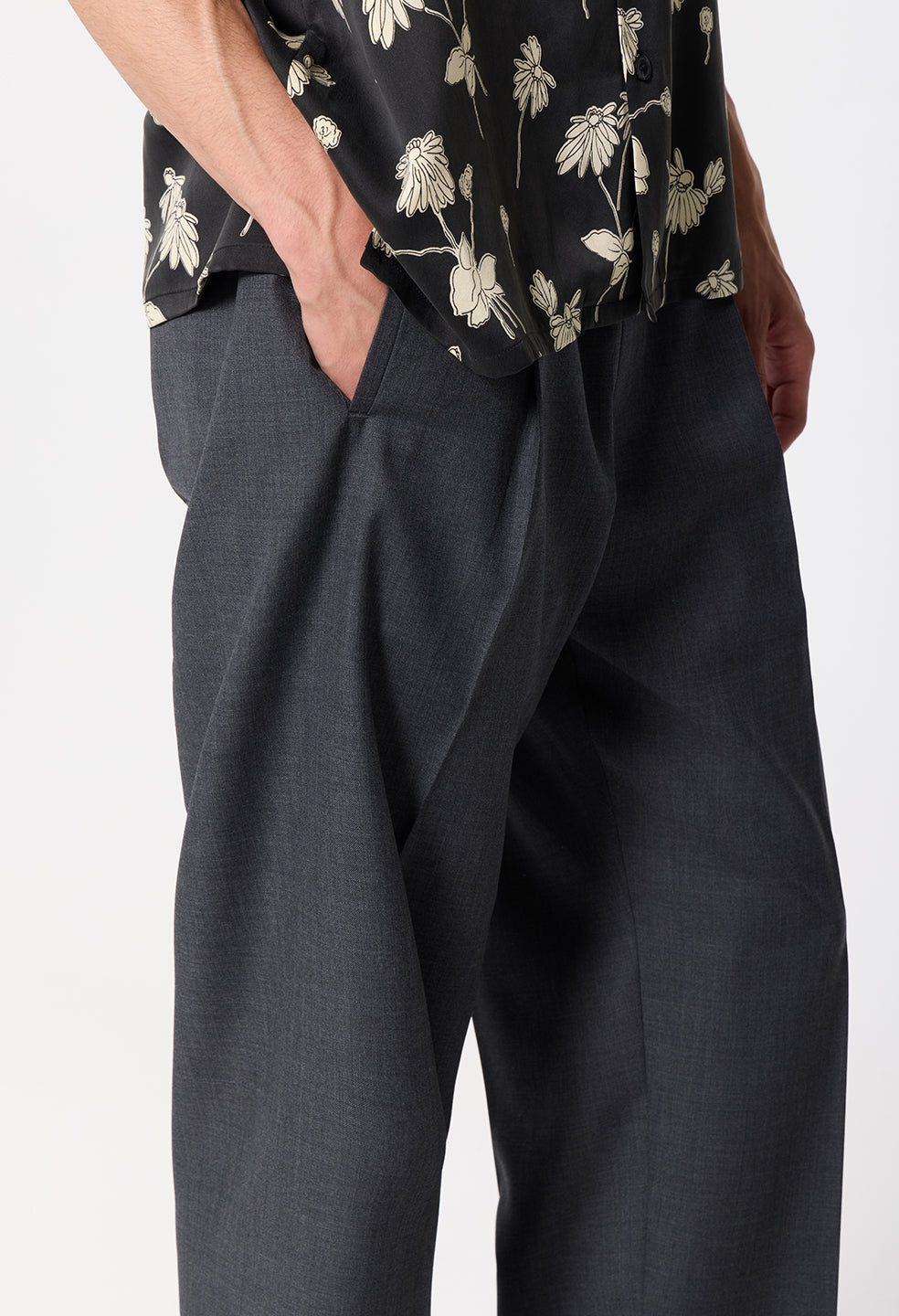 Wool Wide Easy Trouser / Charcoal