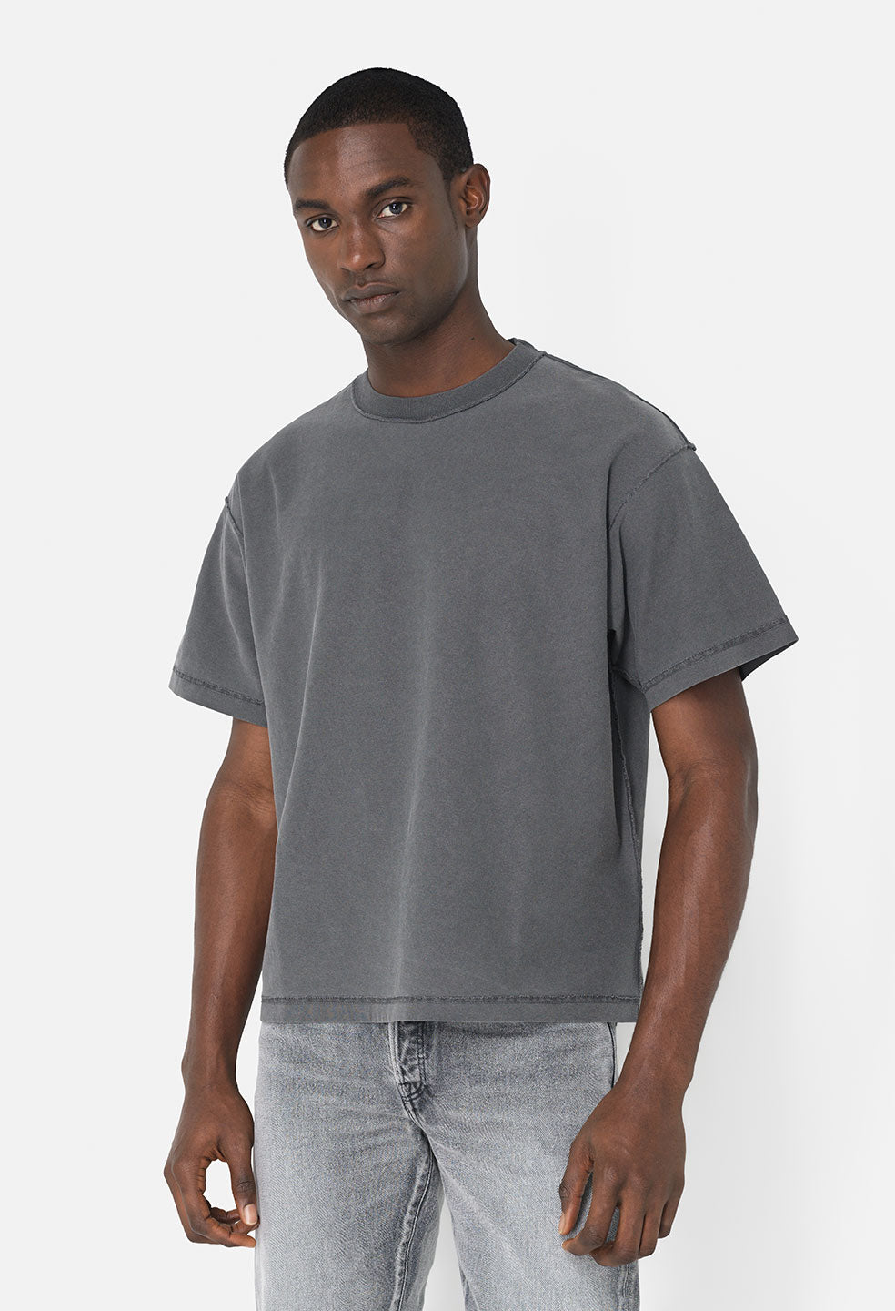 Reversed Cropped Tee / Washed Black